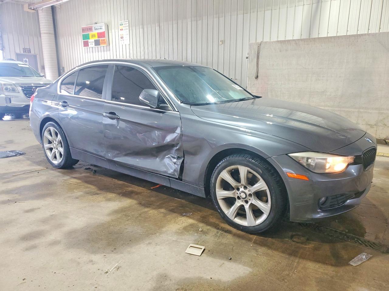 2015 BMW 320 I xDrive - zdjęcie 4