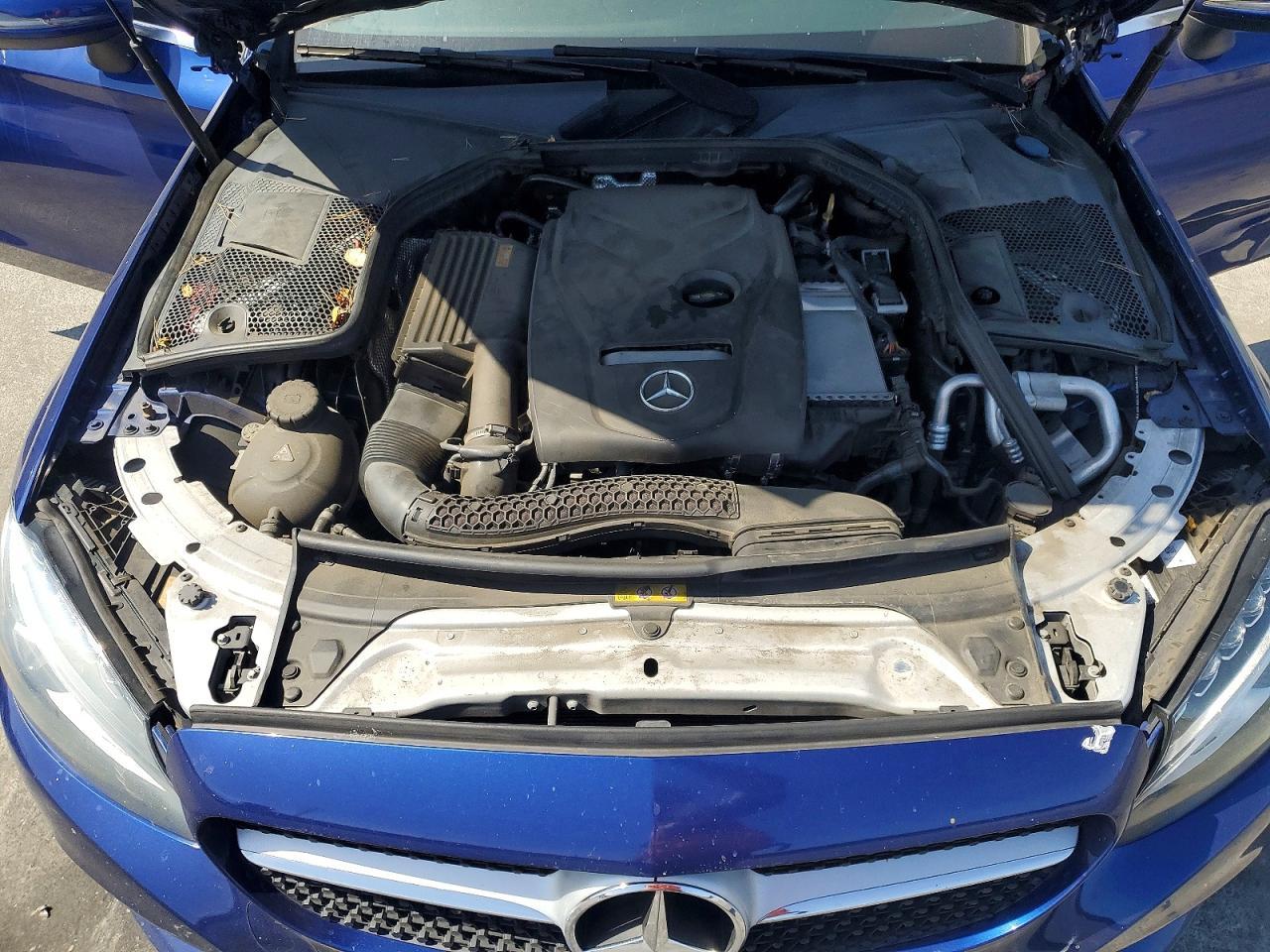 2017 Mercedes-Benz C 300 - zdjęcie 11