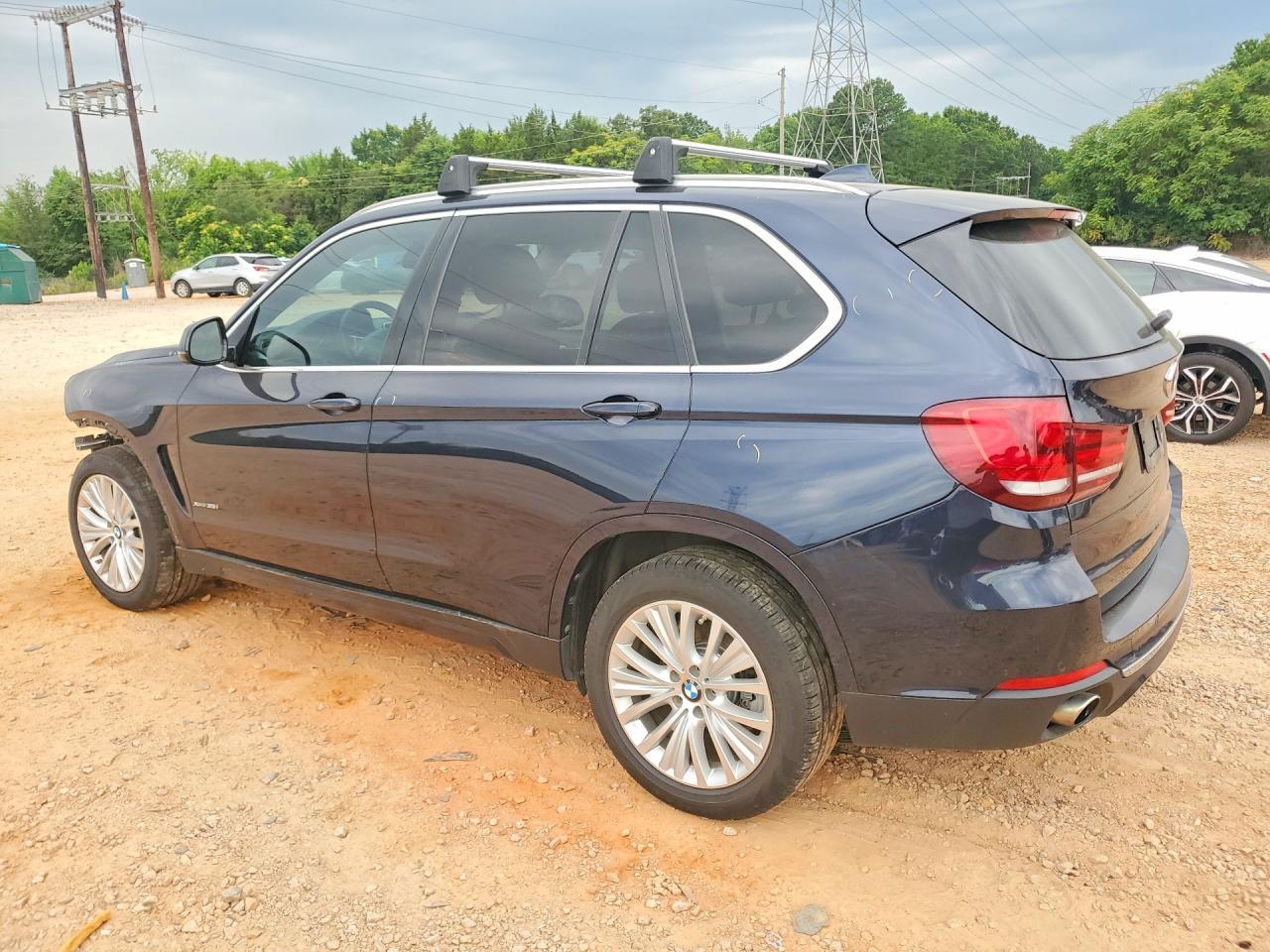 2016 BMW X5 xDrive35I - zdjęcie 2