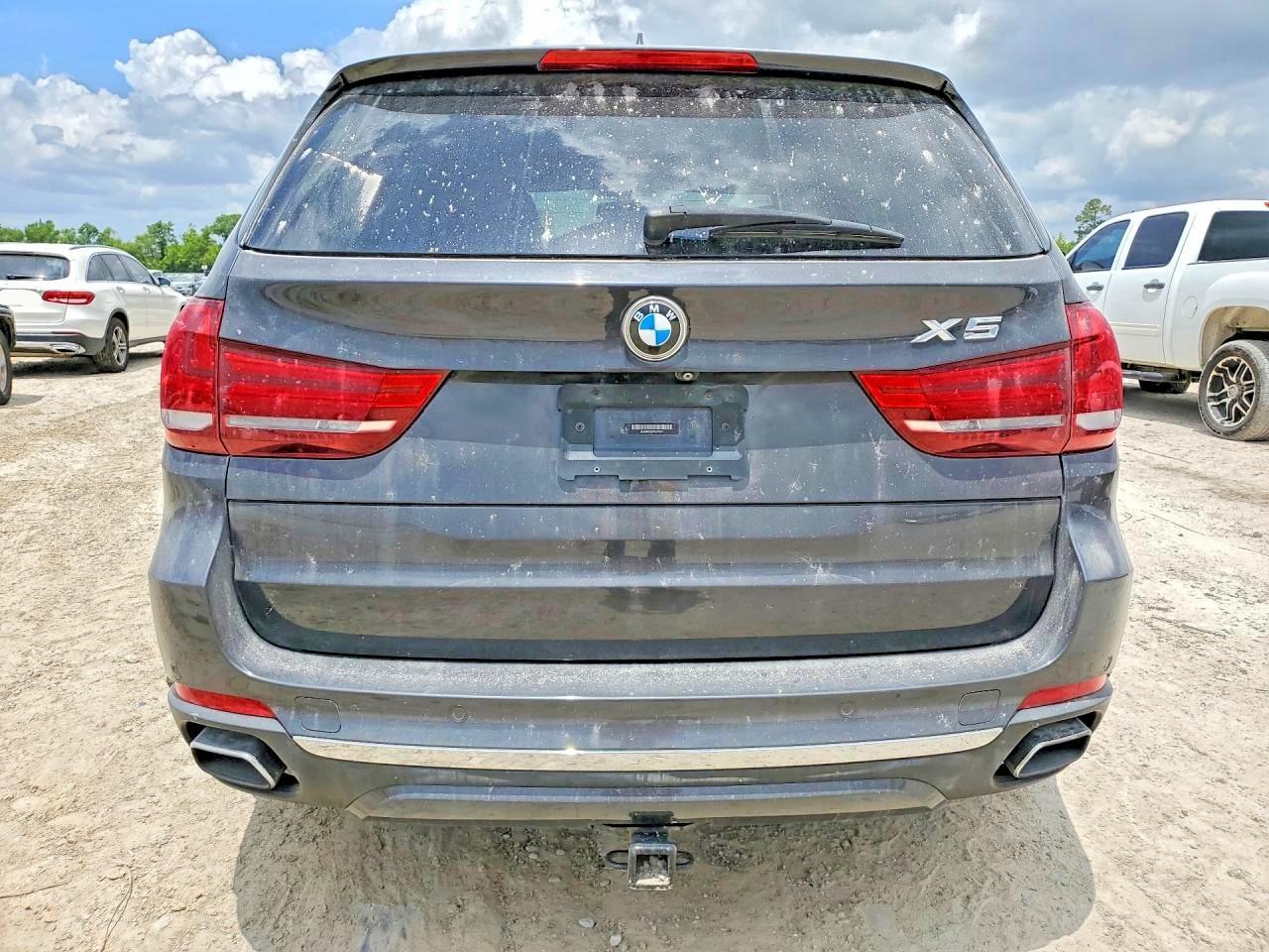 2015 BMW X5 xDrive50I - zdjęcie 6