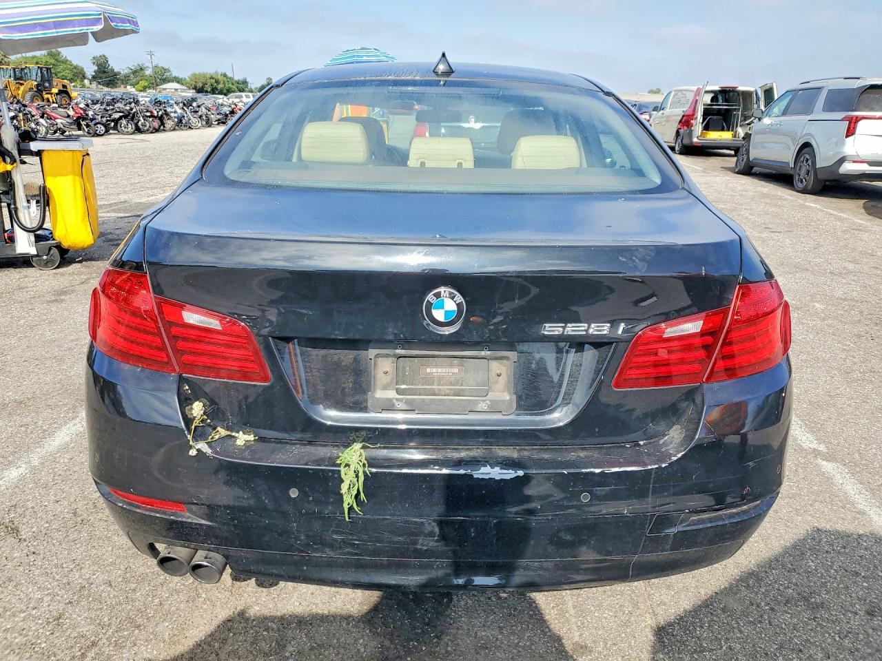 2016 BMW 528 I - zdjęcie 6