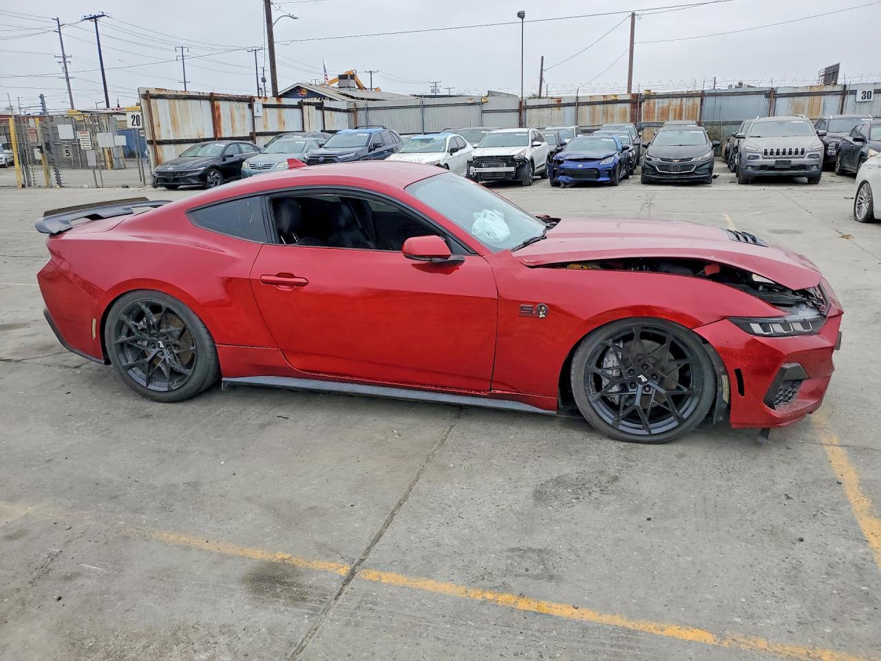 2024 Ford Mustang Gt - zdjęcie 4