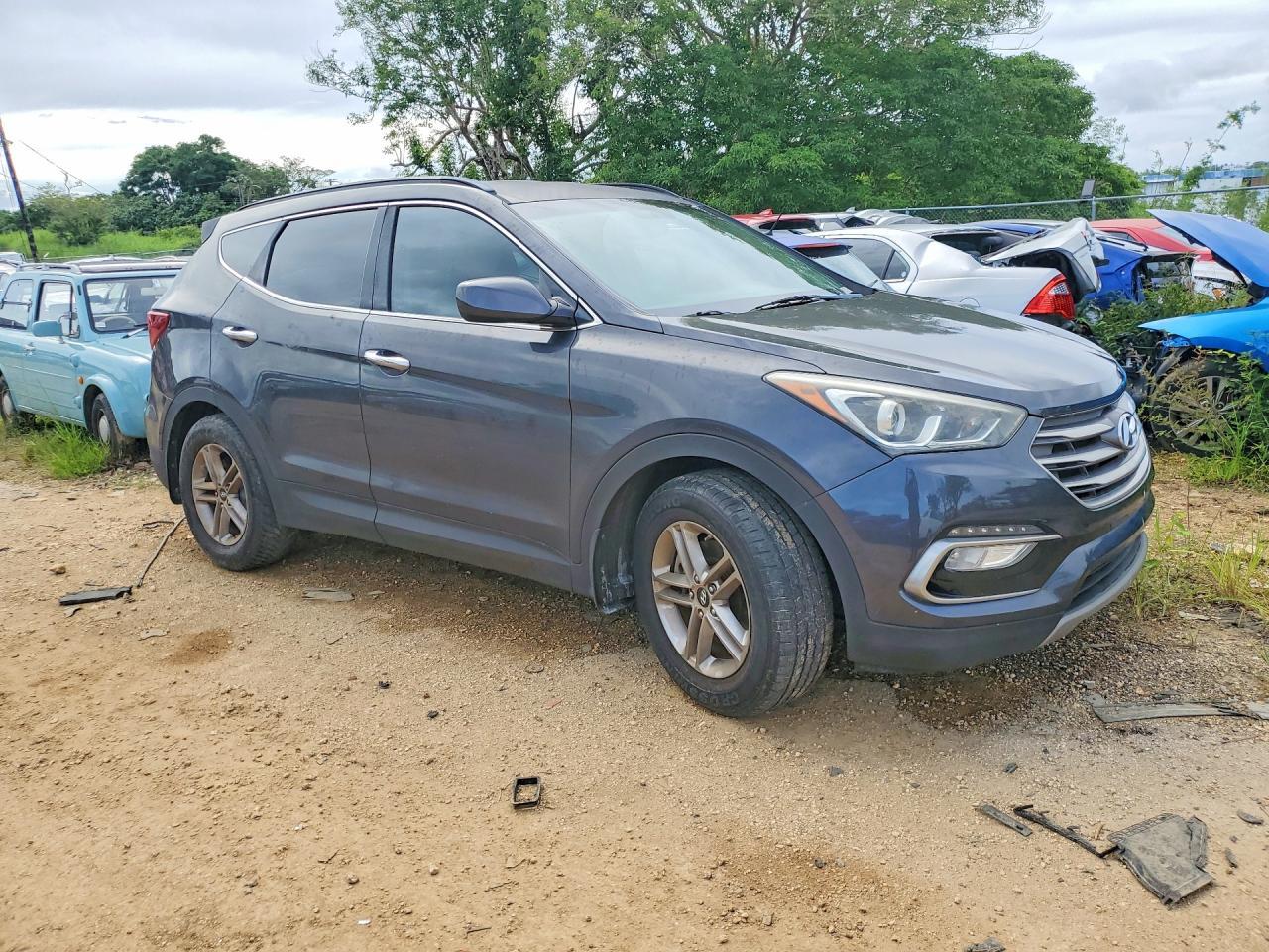 2017 Hyundai Santa Fe Sport 2.4L - zdjęcie 4