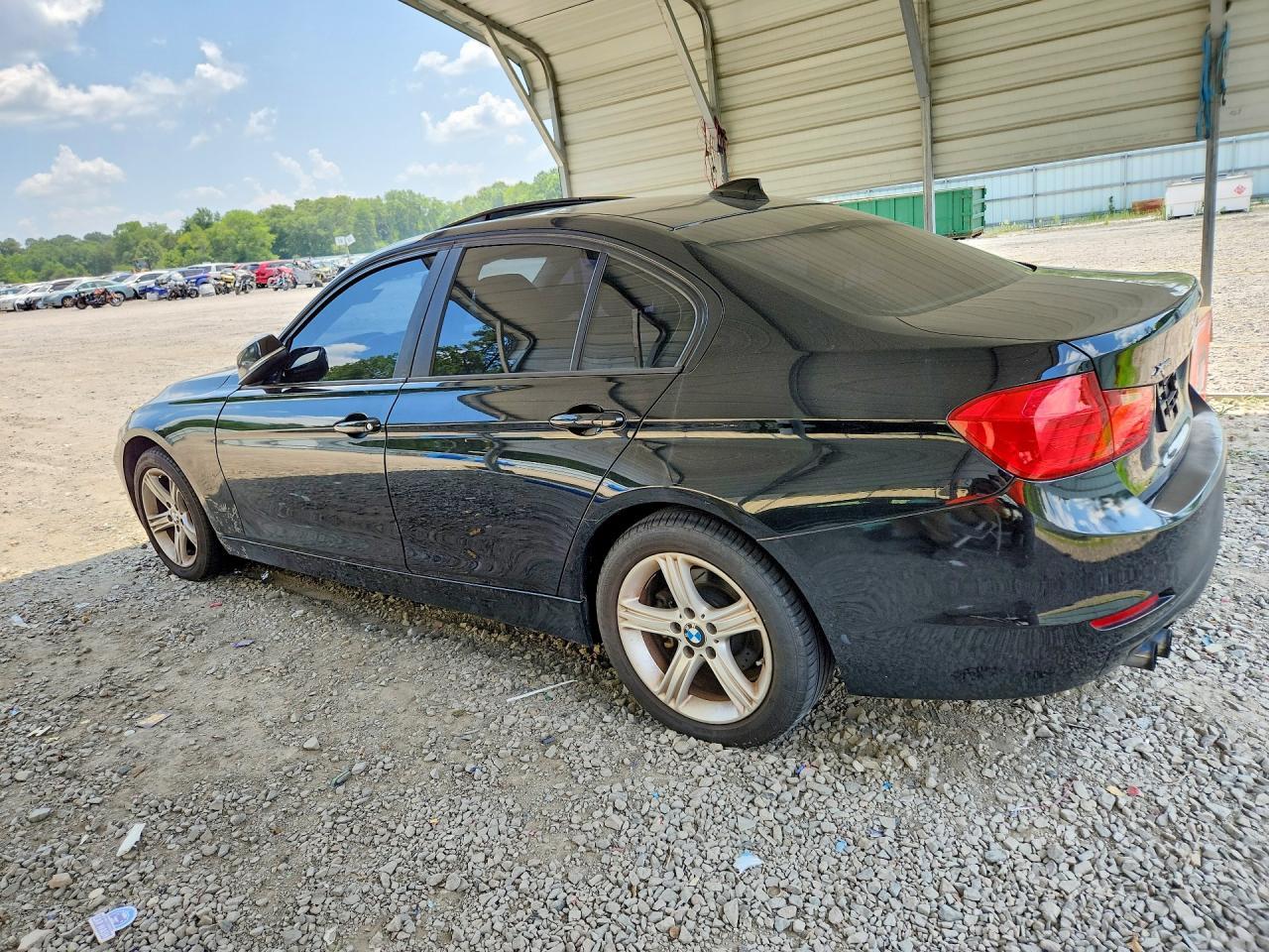 BMW Seria 3 - zdjęcie 2