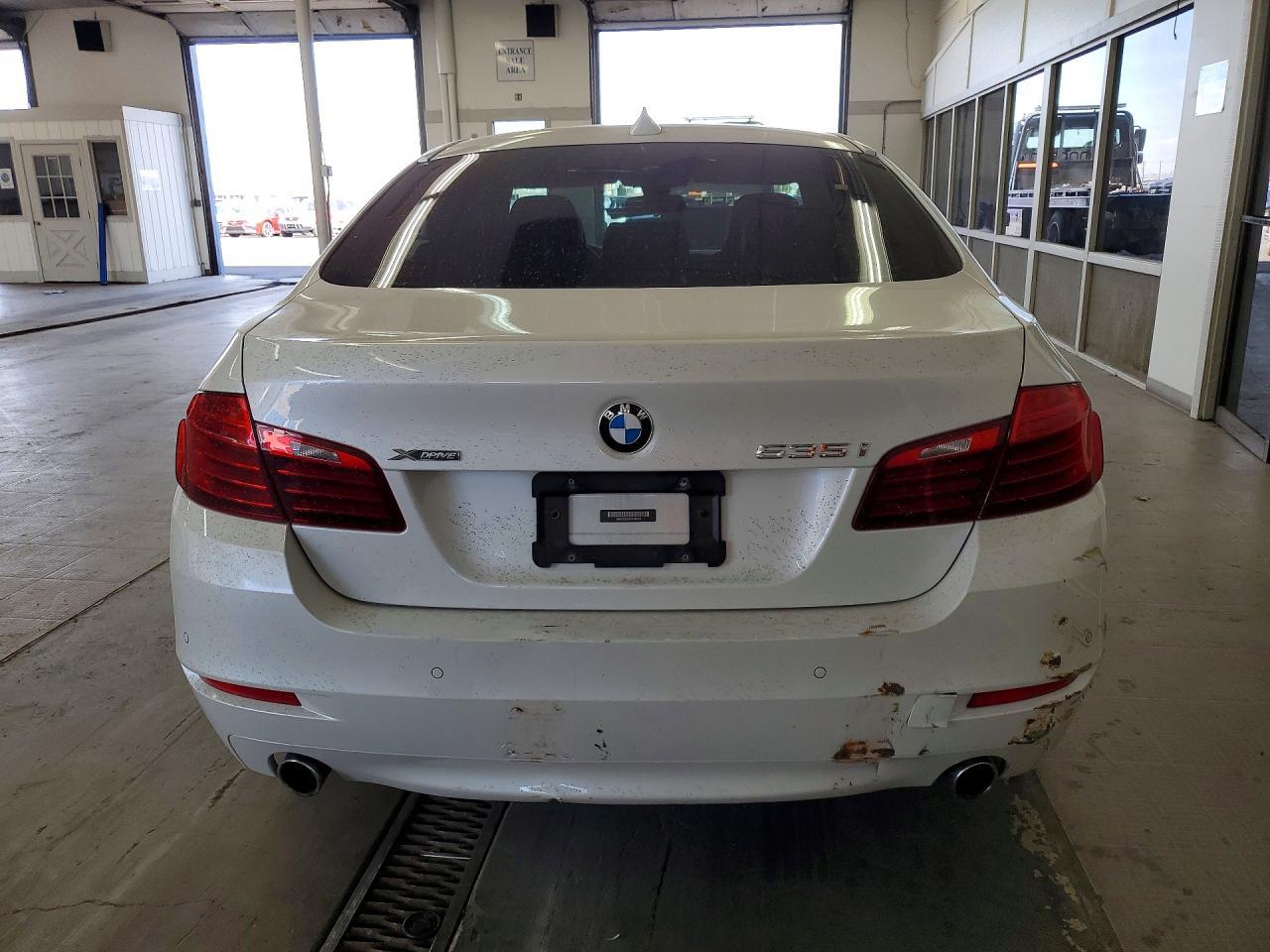 2016 BMW 535 Xi - zdjęcie 6