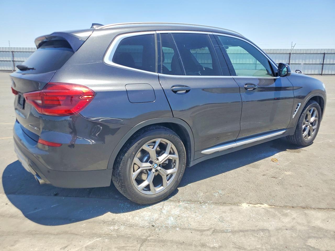 2020 BMW X3 xDrive30I - zdjęcie 3