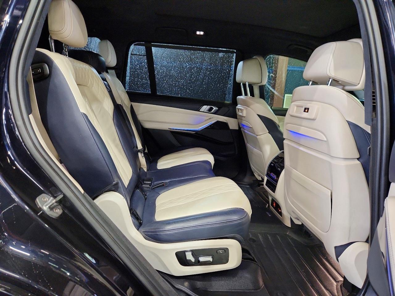 2019 BMW X7 xDrive40I - zdjęcie 11