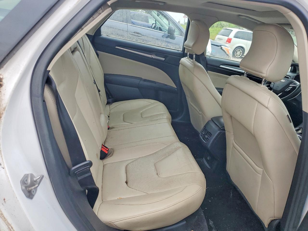 2018 Ford Fusion Titanium - zdjęcie 10