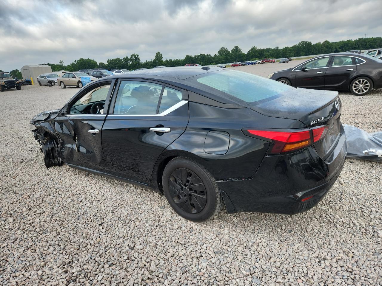 2020 Nissan Altima S - zdjęcie 2