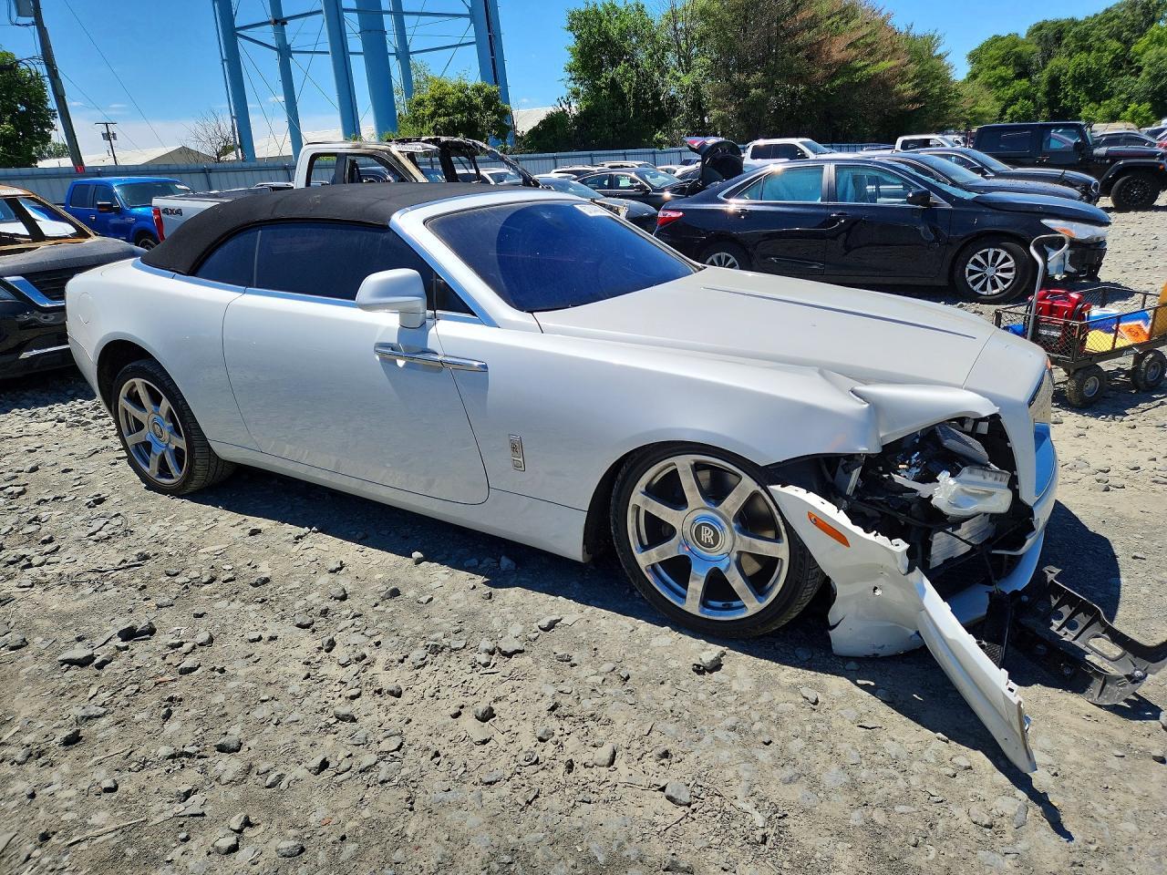 2016 Rolls-Royce Dawn - zdjęcie 4