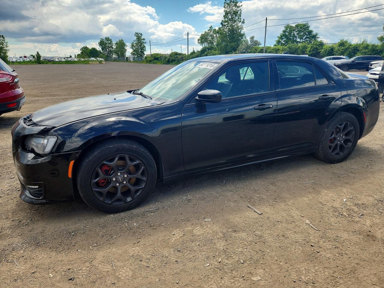 2019 Chrysler 300 S - zdjęcie główne