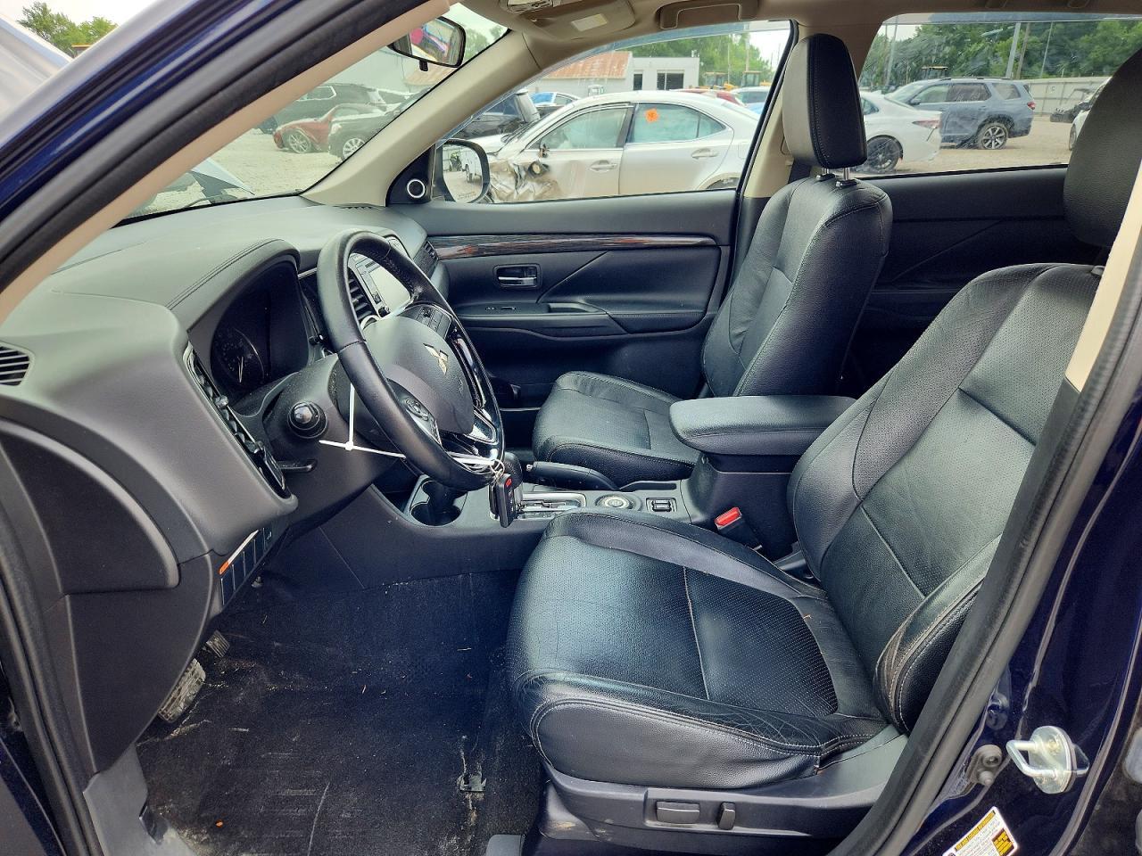 2016 Mitsubishi Outlander Se - zdjęcie 7