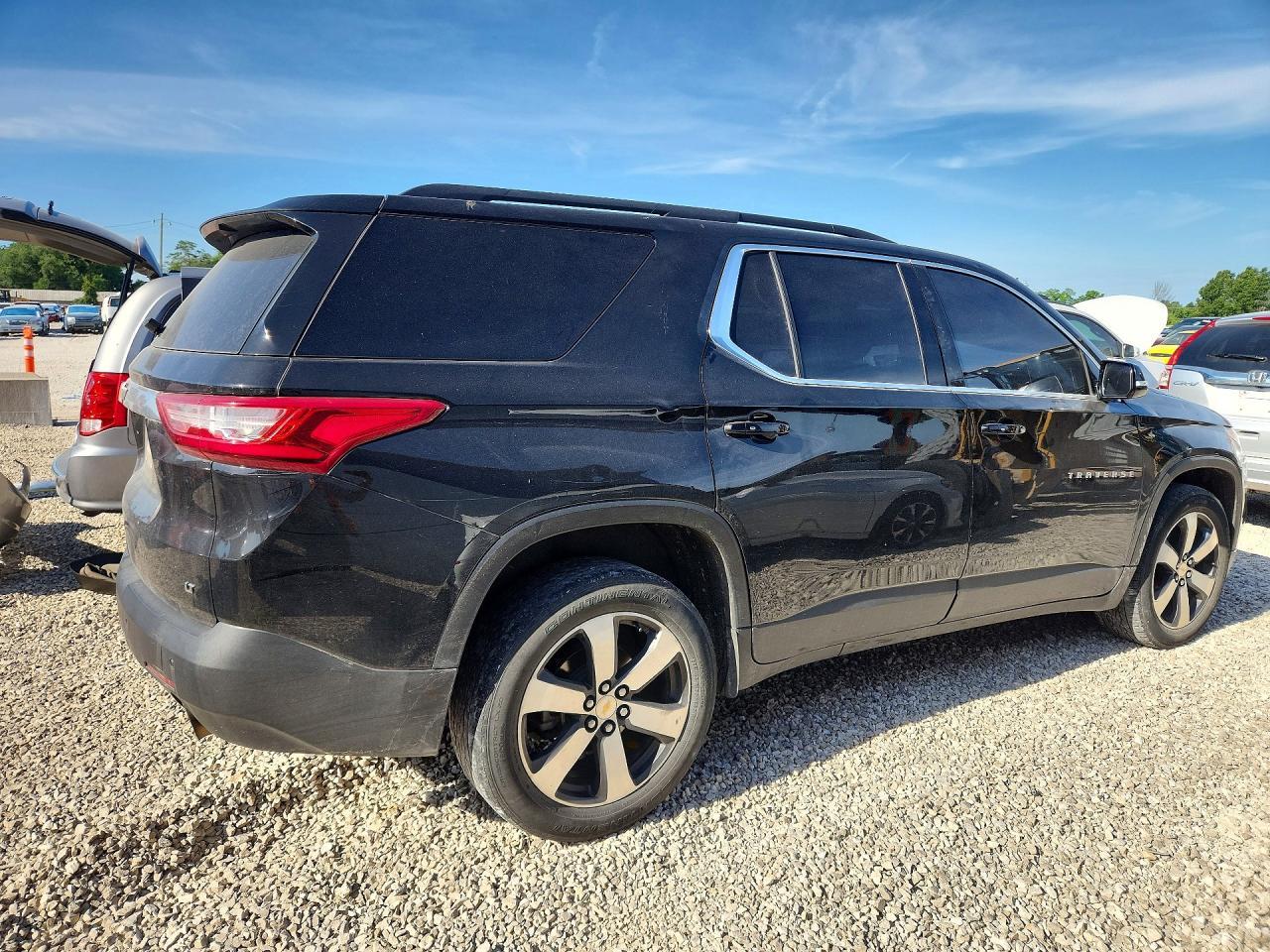 2019 Chevrolet Traverse Lt - zdjęcie 3