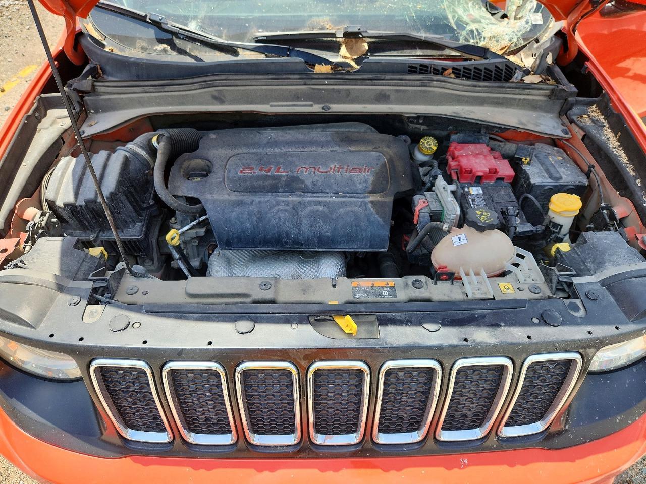 2020 Jeep Renegade Latitude - zdjęcie 11