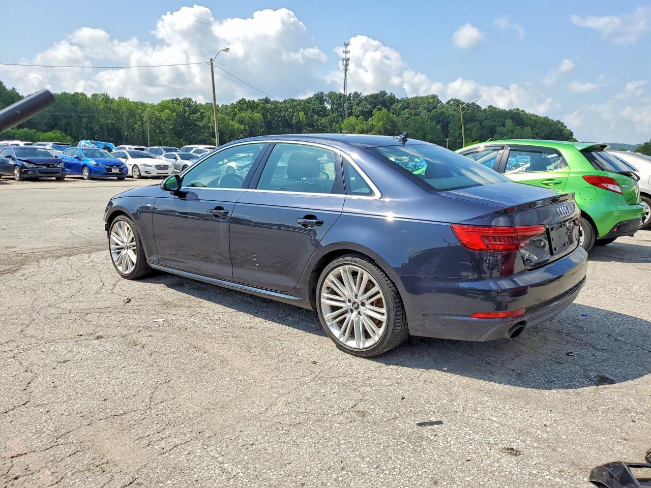 2017 Audi A4 Premium Plus - zdjęcie 2