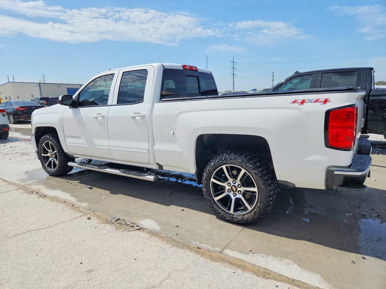 2016 Chevrolet Silverado K1500 Lt - zdjęcie 2