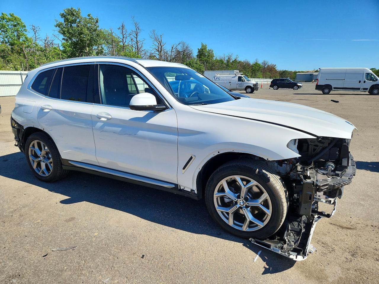 2024 BMW X3 xDrive30I - zdjęcie 4