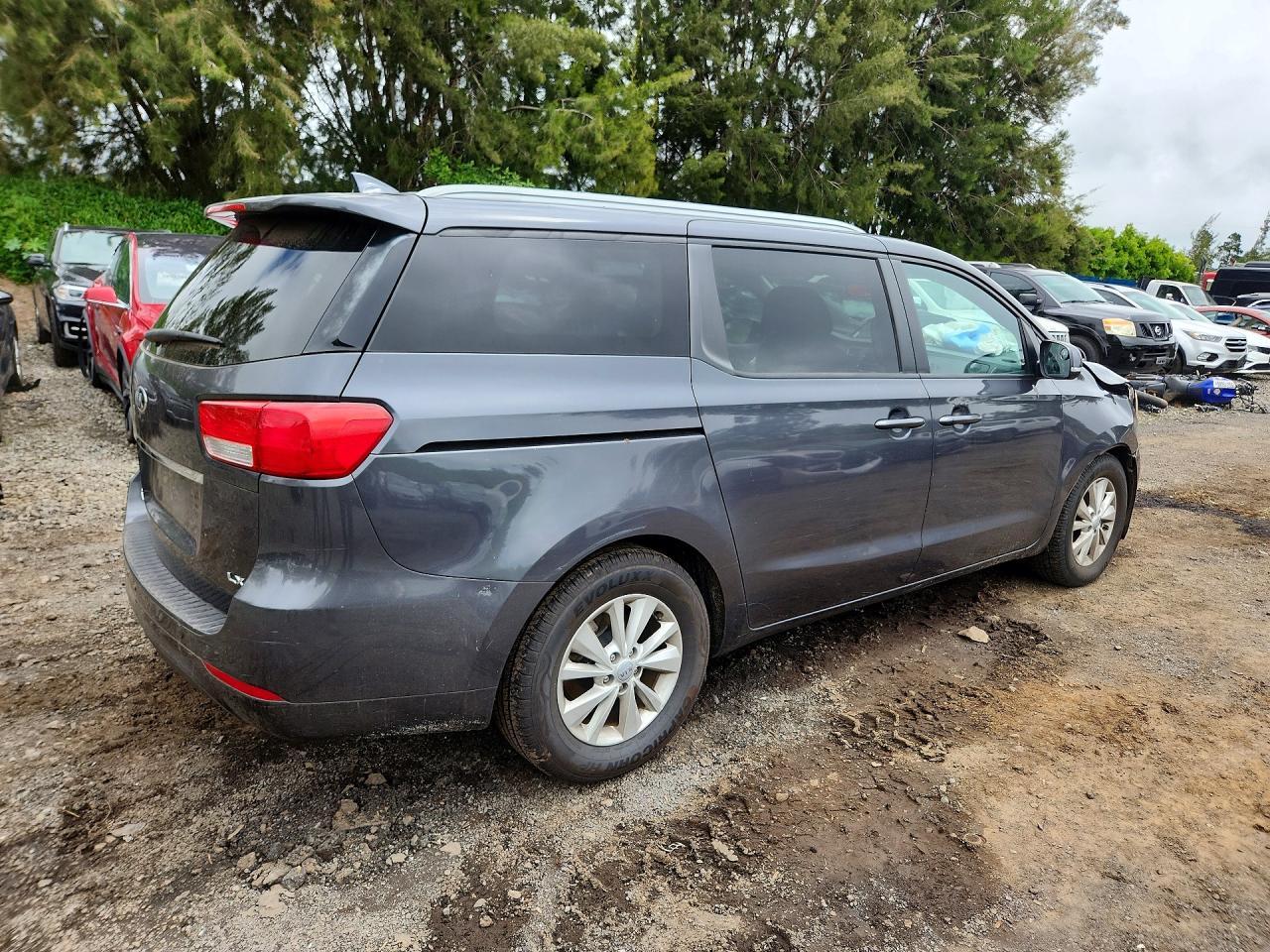 2016 Kia Sedona Lx - zdjęcie 3