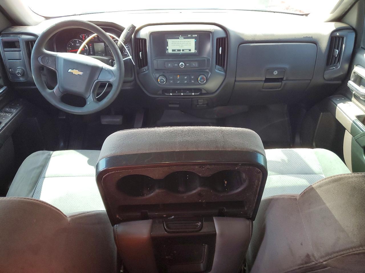 2016 Chevrolet Silverado C1500 - zdjęcie 8