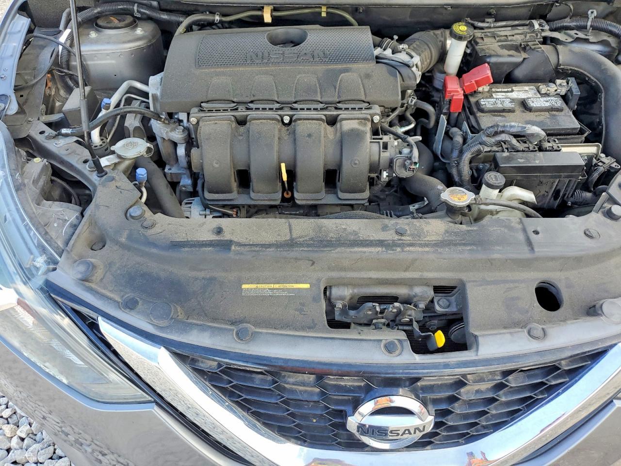 2019 Nissan Sentra Sr - zdjęcie 11