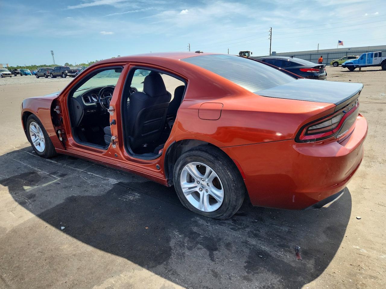 2020 Dodge Charger Sxt - zdjęcie 2
