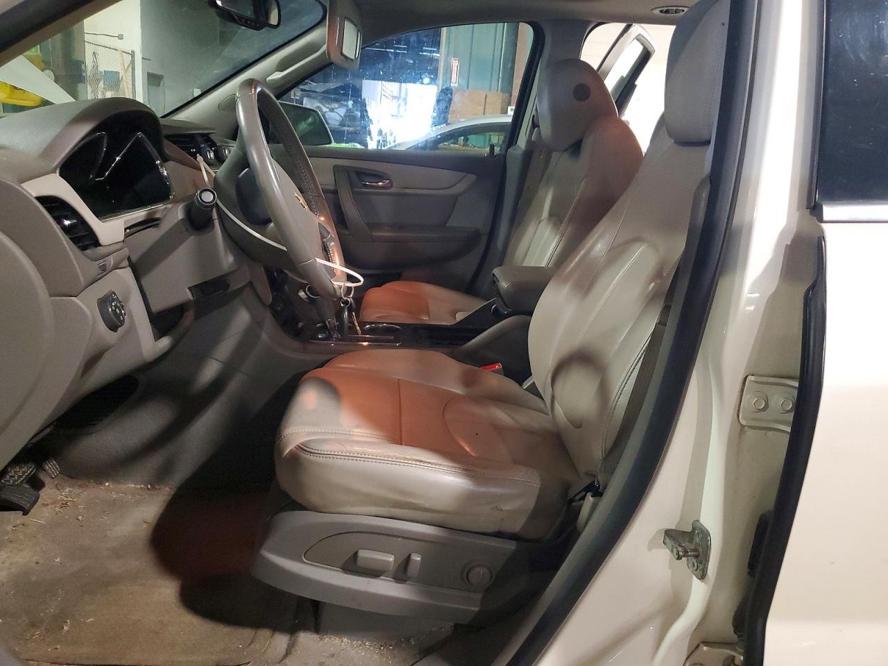 2014 Chevrolet Traverse Lt - zdjęcie 7