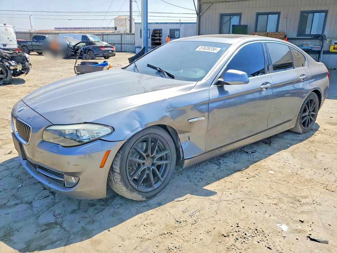 2013 BMW 528 I - zdjęcie główne