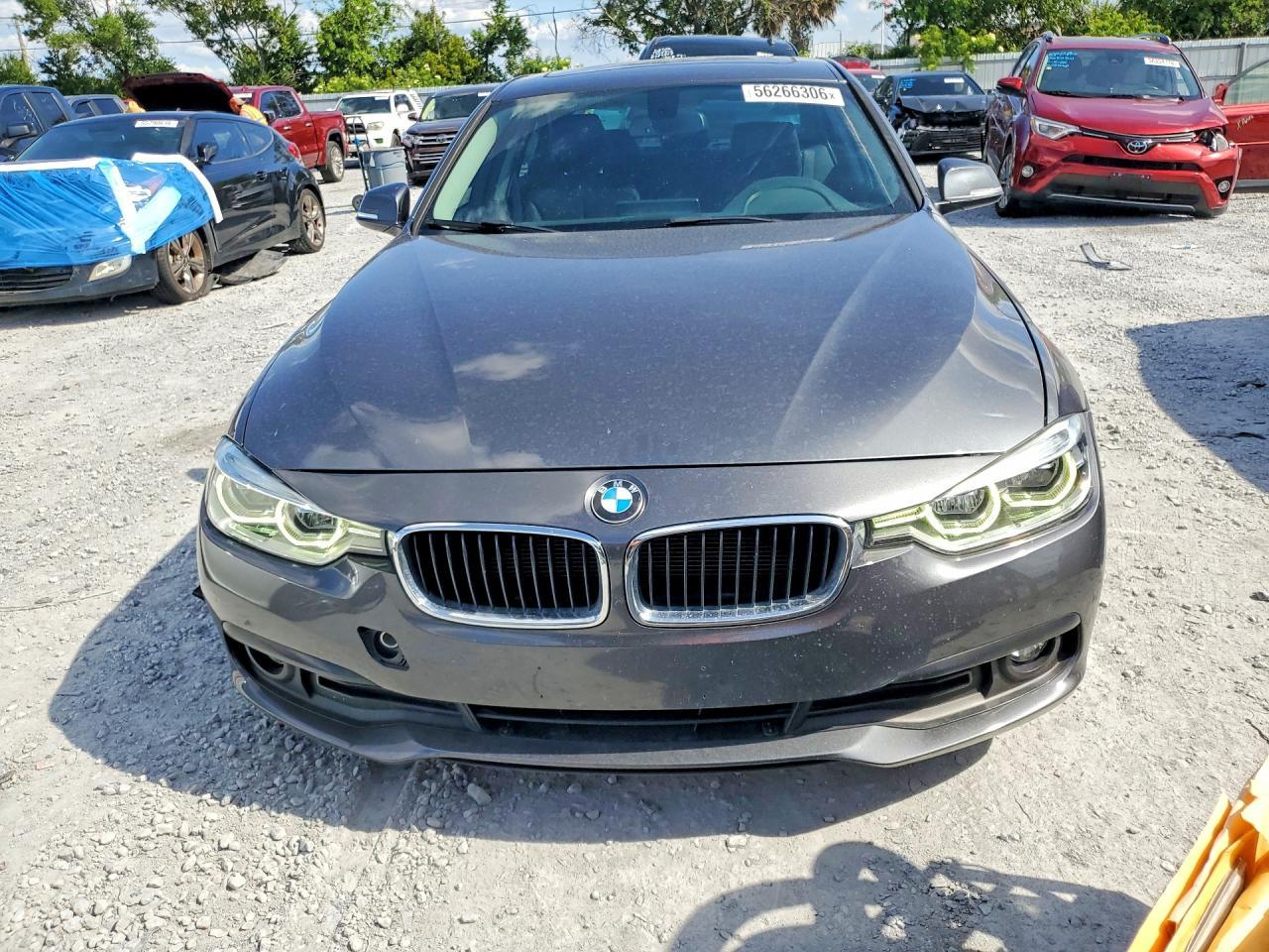 2018 BMW 320 Xi - zdjęcie 5