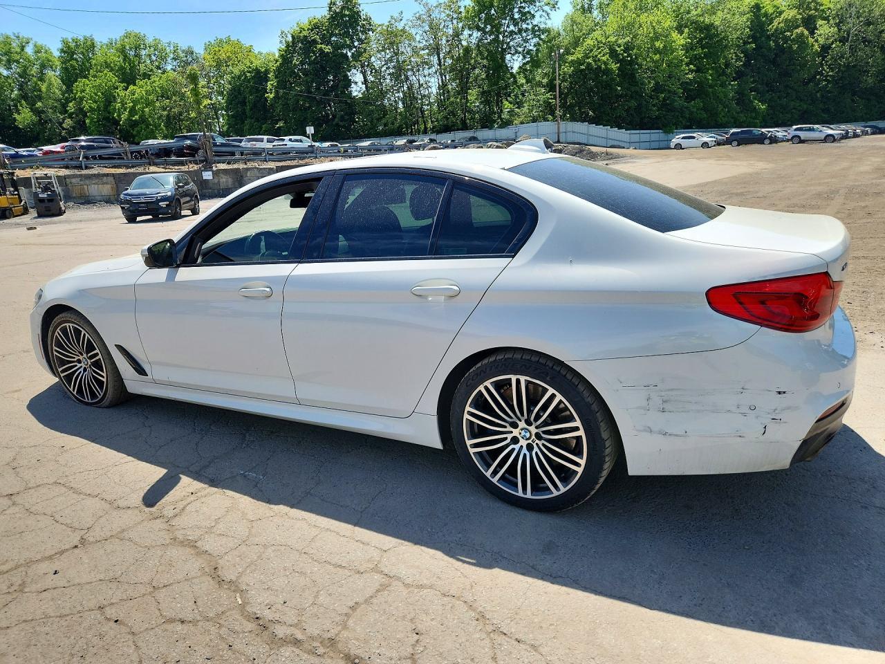 2020 BMW 540 Xi - zdjęcie 2