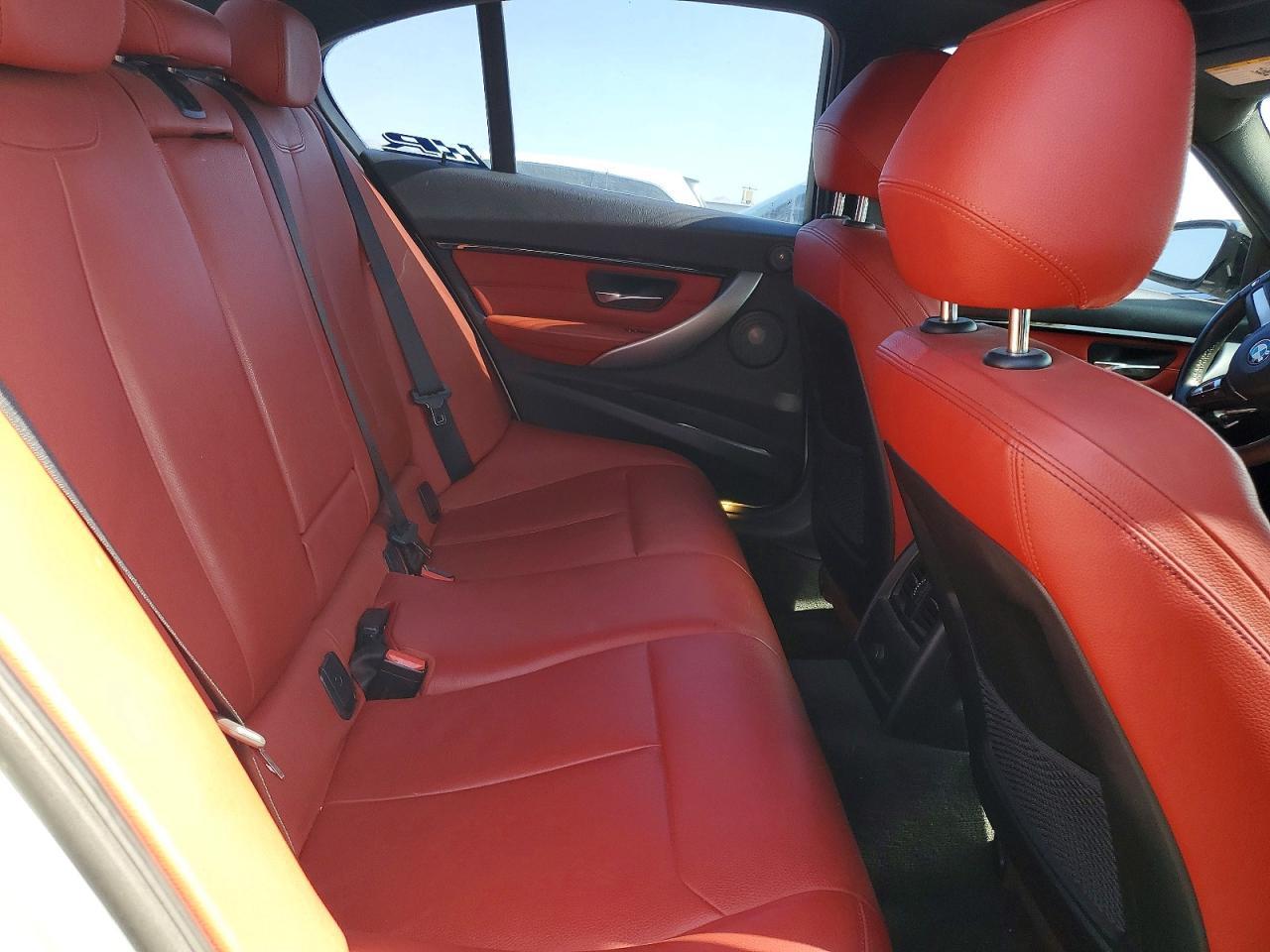 2016 BMW 340 I - zdjęcie 10