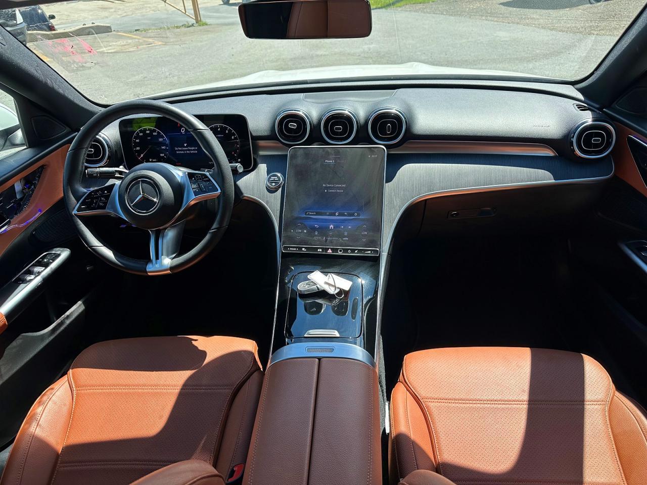 2025 Mercedes-Benz C 300 4Matic - zdjęcie 6