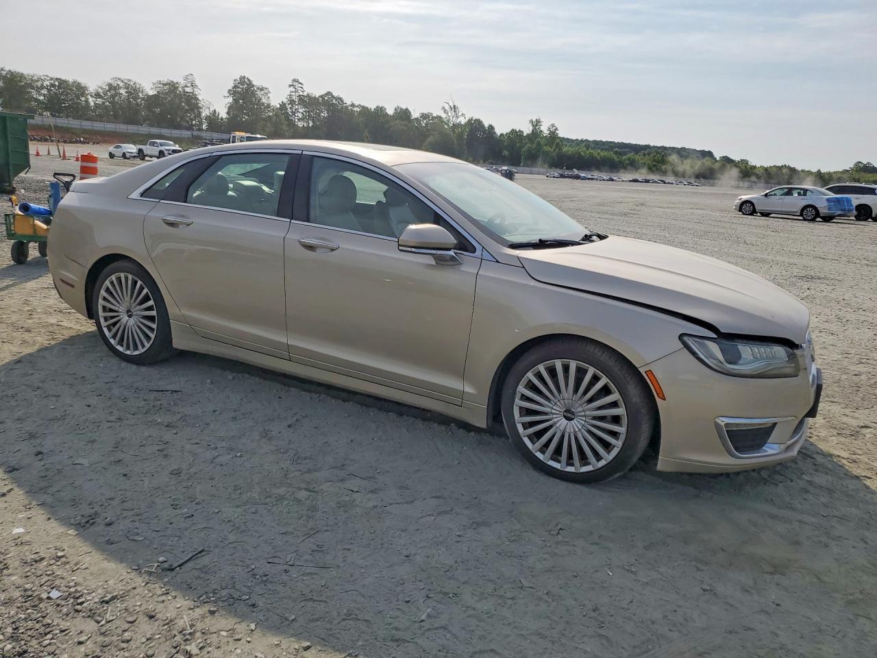 2017 Lincoln Mkz Reserve - zdjęcie 4