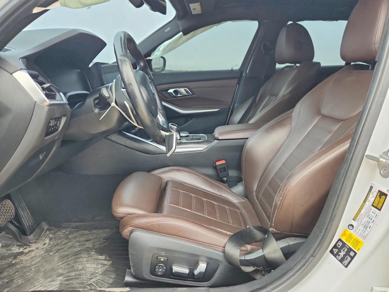 2019 BMW 330Xi - zdjęcie 7