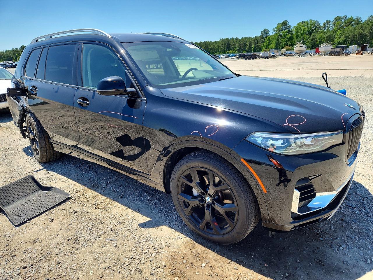 2021 BMW X7 xDrive40I - zdjęcie 4