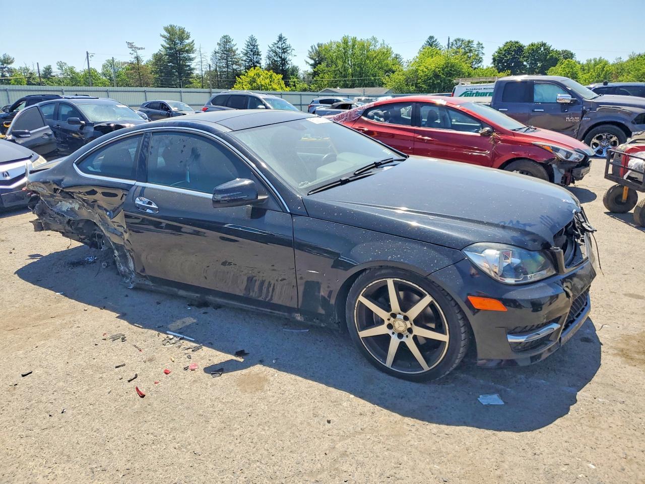 2015 Mercedes-Benz C 250 - zdjęcie 4