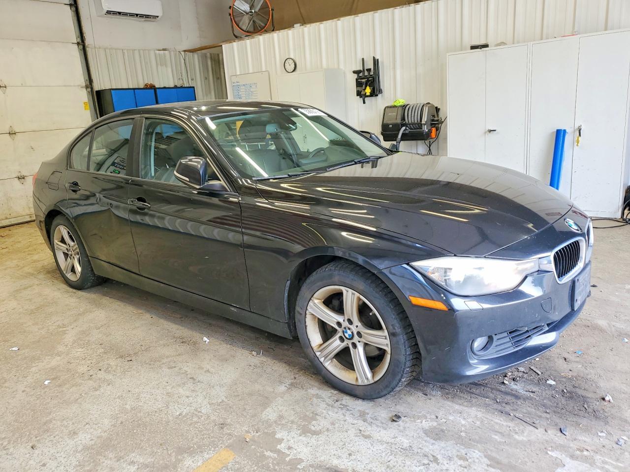 2015 BMW Seria 3 328i - zdjęcie 4