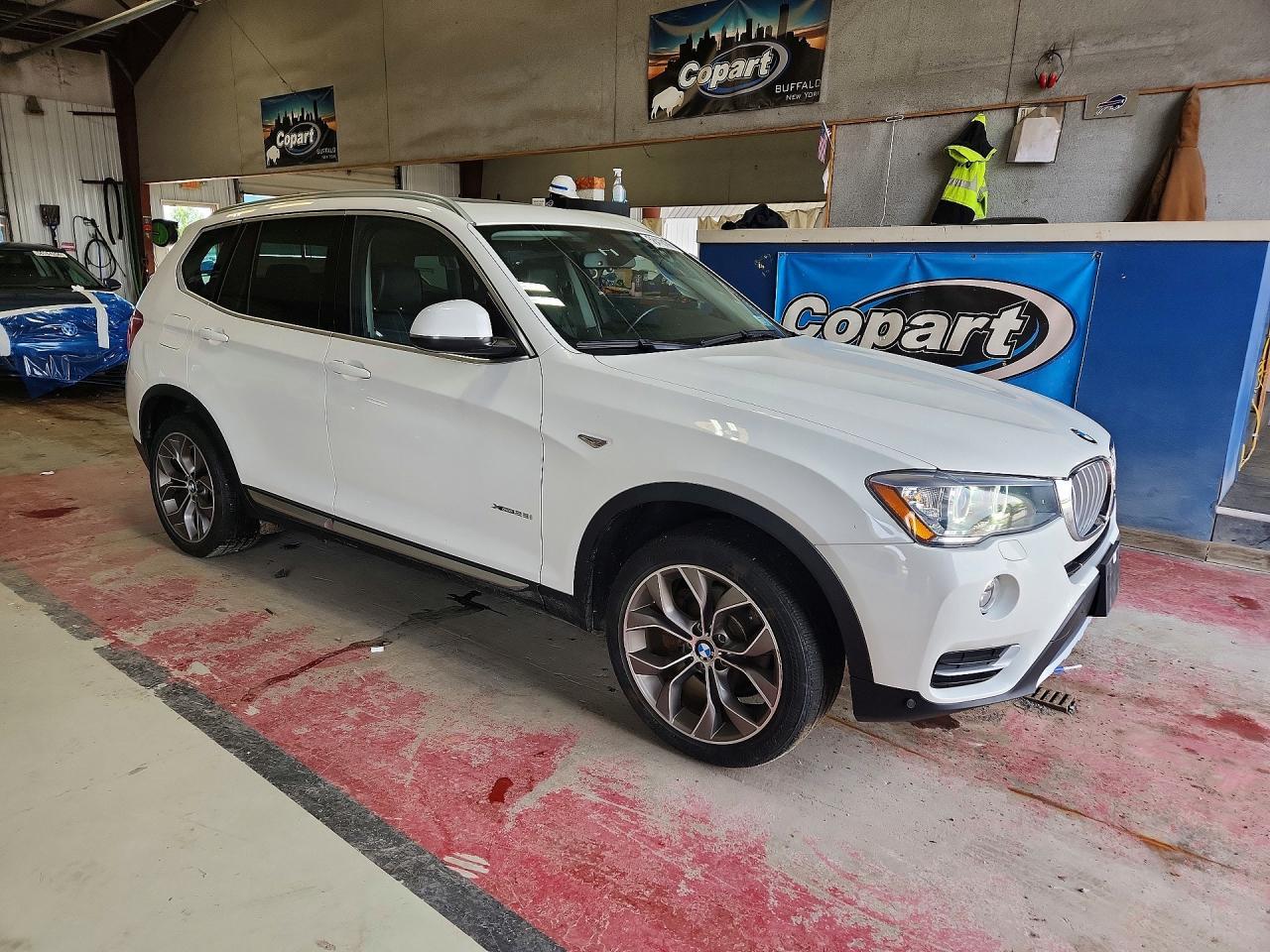 2017 BMW X3 xDrive28I - zdjęcie 4