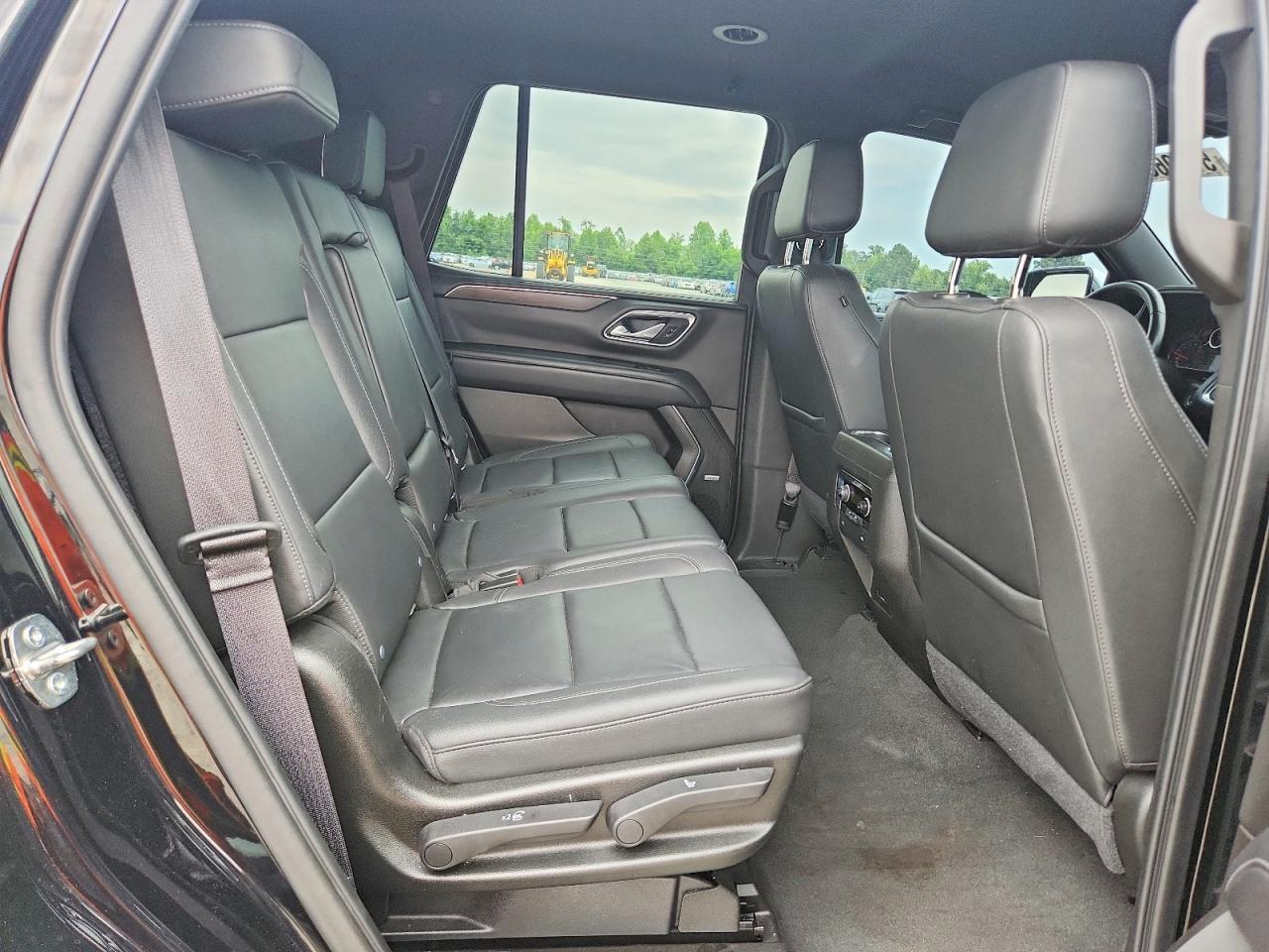 2021 Chevrolet Tahoe - zdjęcie 11