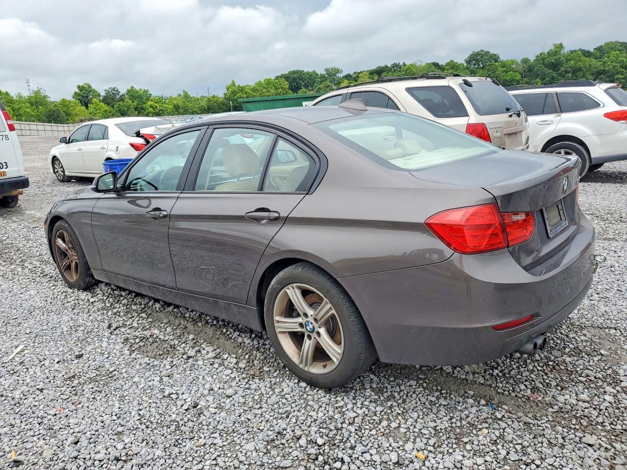 2013 BMW 328 I Sulev - zdjęcie 2