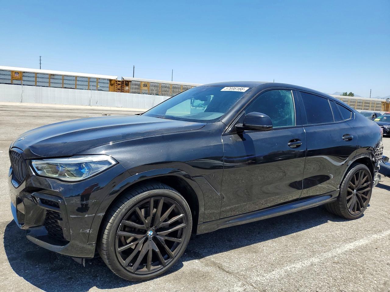 2022 BMW X6 xDrive40I - zdjęcie główne