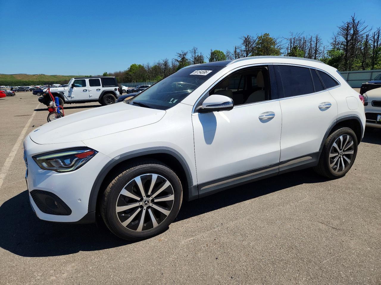 2021 Mercedes-Benz Klasa GLA