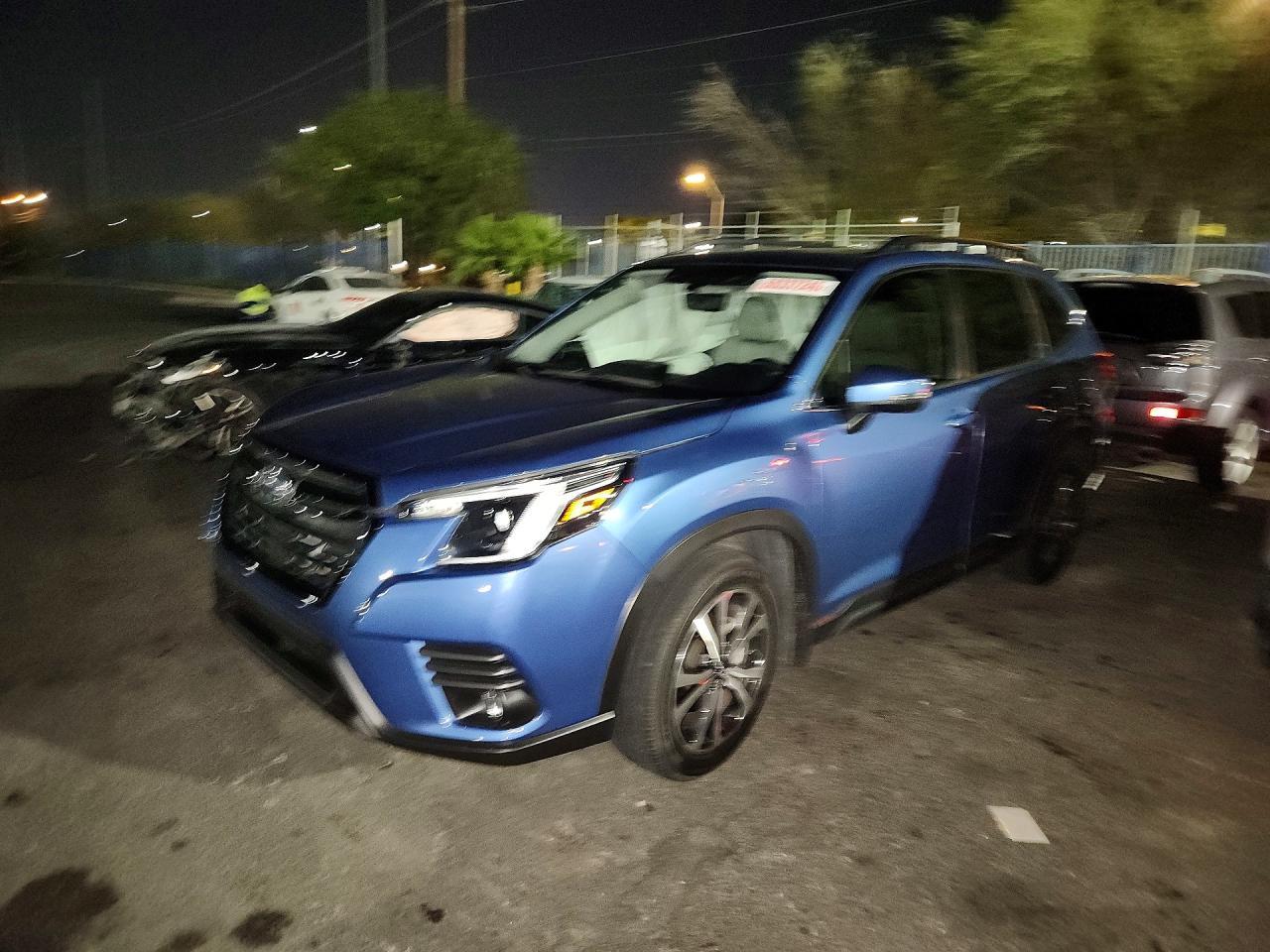 2024 Subaru Forester Limited - zdjęcie główne