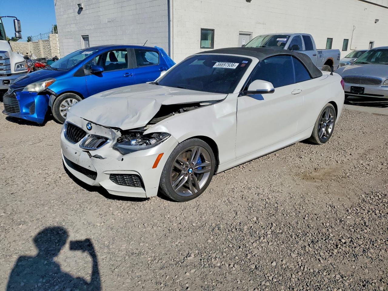 2015 BMW 228 I - zdjęcie główne