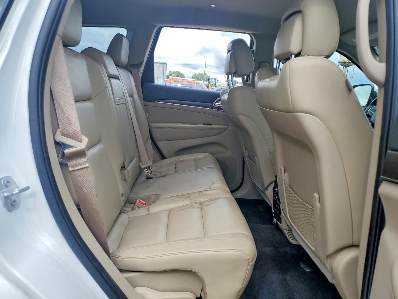 2017 Jeep Grand Cherokee Limited - zdjęcie 11