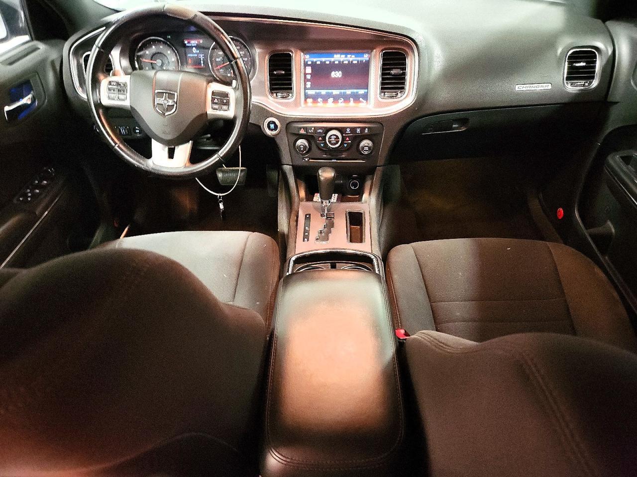 2014 Dodge Charger R/T - zdjęcie 8