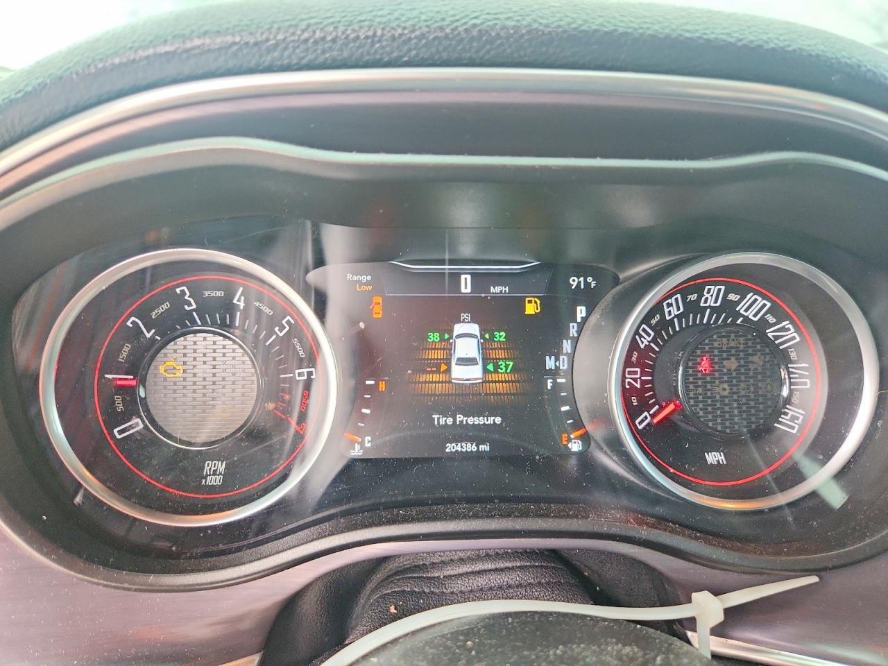 2017 Dodge Challenger Sxt - zdjęcie 9