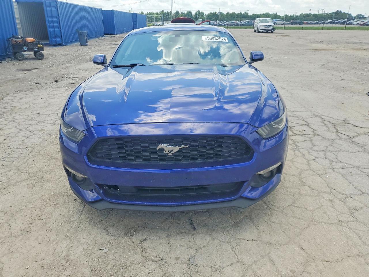 2015 Ford Mustang - zdjęcie 5