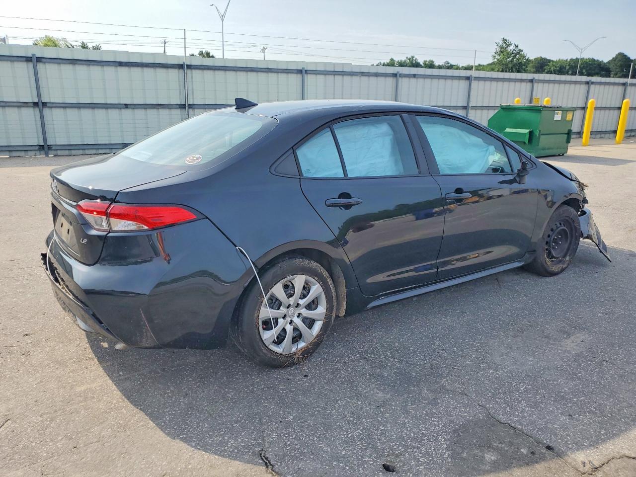 2022 Toyota Corolla Le - zdjęcie 3