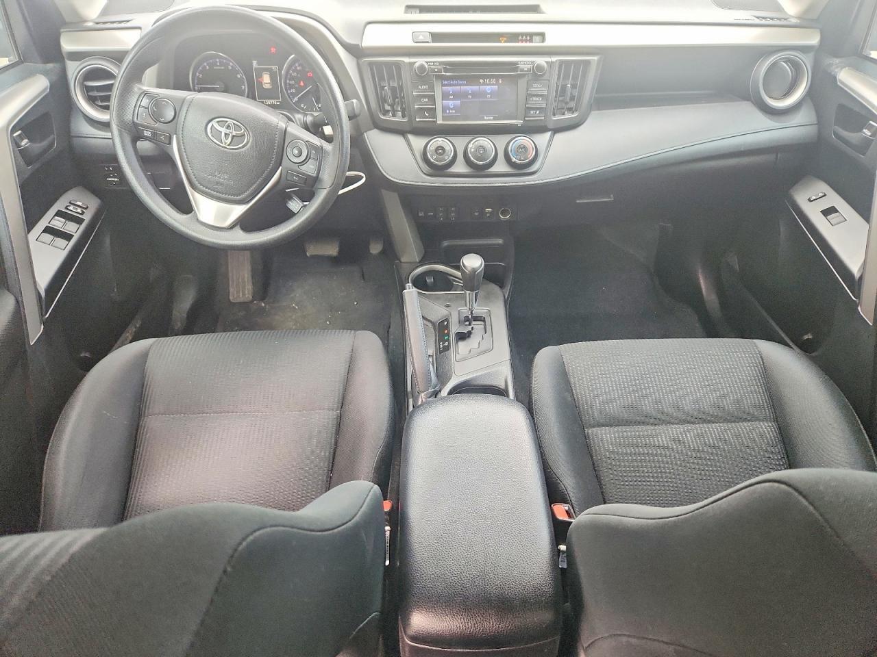 2018 Toyota Rav4 Le - zdjęcie 8