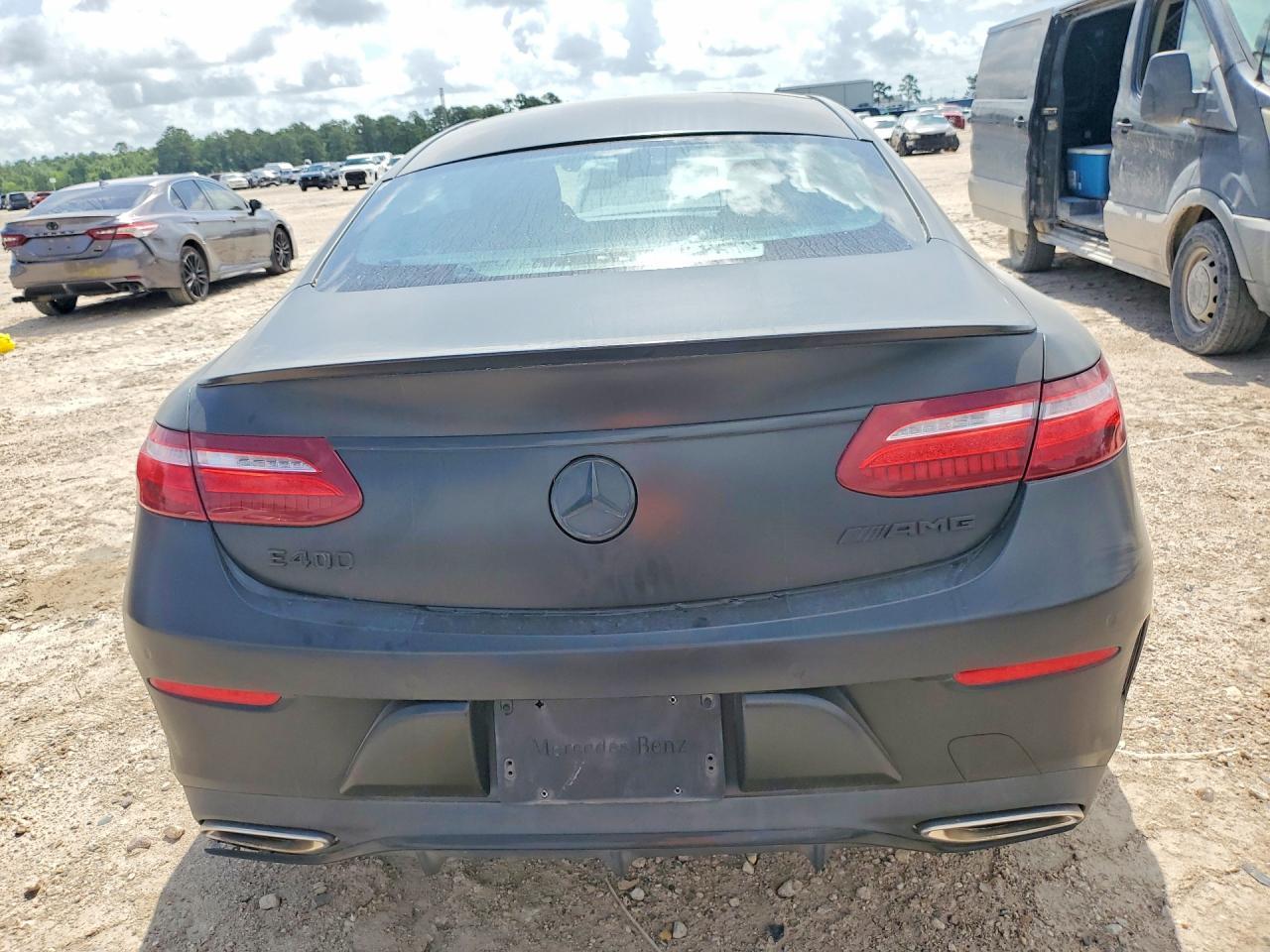 2018 Mercedes-Benz E 400 - zdjęcie 6